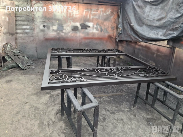 Огради,парапети, портали,навеси, гаражи и други  от ковано,гладко желязо и ламели , снимка 16 - Гаражни врати - 53721056