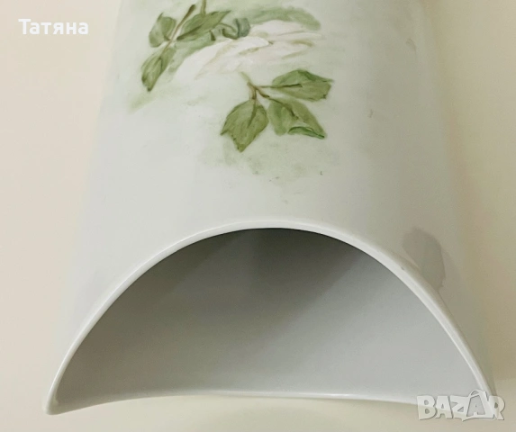 Ръчно рисувана порцеланова ваза Kaiser Germany, снимка 8 - Вази - 53174854