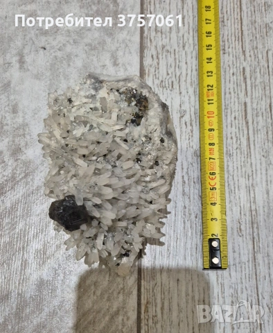 Естествени кристални друзи, снимка 6 - Колиета, медальони, синджири - 53239933