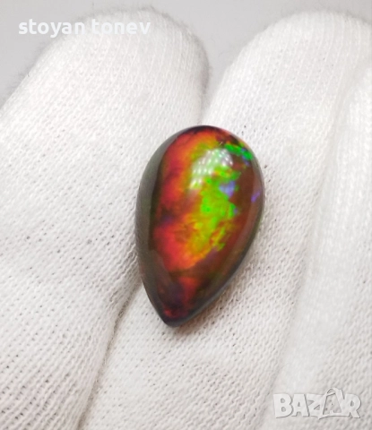 Голям черен опал с патерн Медна пита и впечатляващи отблясъци 9.22кт.! Нов!, снимка 11 - Други - 50925535