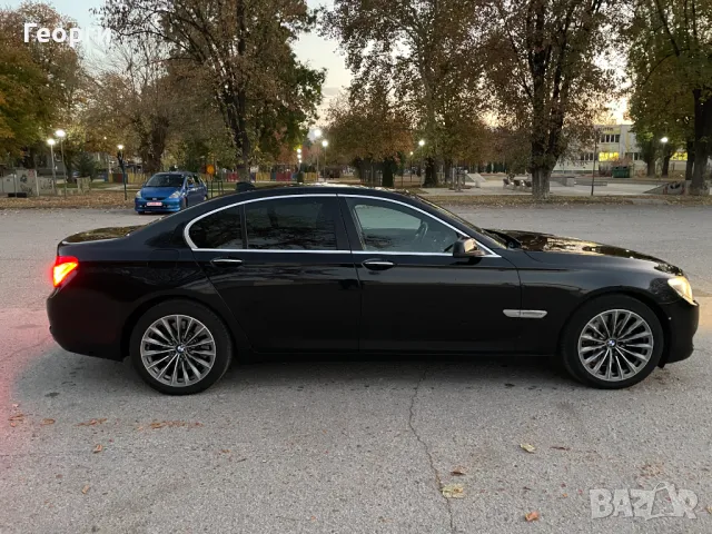 BMW 750i F01, снимка 7 - Автомобили и джипове - 48457495