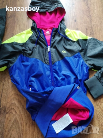 Nike Sportswear Club Sweatshirt - страхотно дамско яке С, снимка 6 - Якета - 51895252