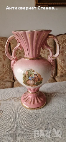 🎀 Изящна декоративна ваза, произведена в Италия 