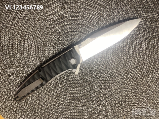 Сгъваем нож,острие D2, дръжка G10, 98х230, снимка 2 - Ножове - 52368242