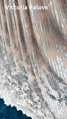 Разкошна коктейлна бутикова рокля, снимка 17 - Рокли - 49856167