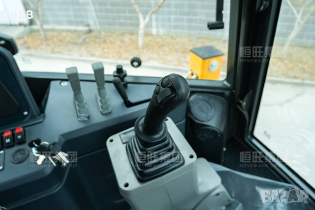 Продавам багер Hengwang HW 3CX, снимка 7 - Индустриална техника - 53217183