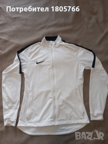 Спортно горнище / суитшърт Nike