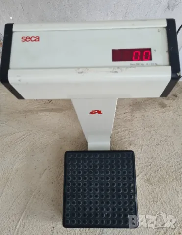 Везна електрона seca 707 до 200кл, снимка 2 - Везни - 50200759