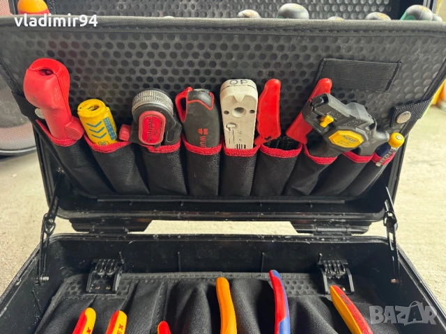 Knipex Robust куфар с инструменти, снимка 4 - Куфари с инструменти - 53453395