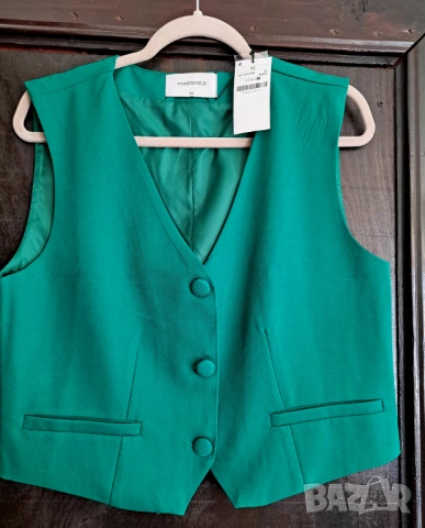 Нов дамски комплект, снимка 3 - Комплекти - 53784038