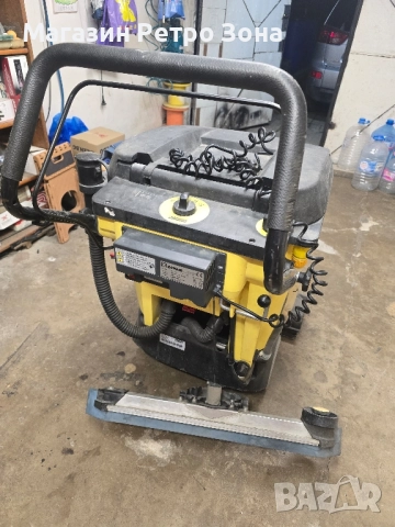 Подопочистващ автомат Karcher BR 40/25 , снимка 9 - Друго търговско оборудване - 52266616