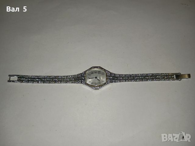 Часовник с верижка ЛУЧ , запазен , красив, снимка 2 - Антикварни и старинни предмети - 45318923