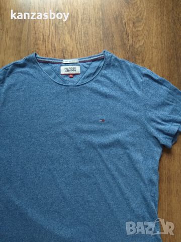 Tommy Hilfiger - страхотна мъжка тениска , снимка 1 - Тениски - 45812373