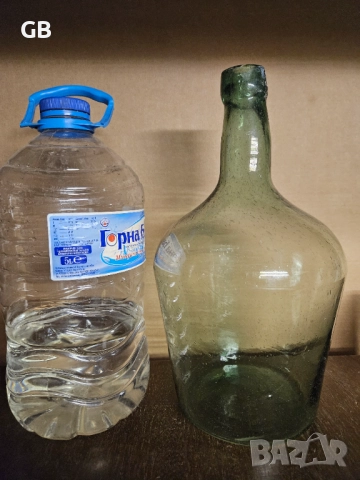 Дамаджана, снимка 2 - Буркани, бутилки и капачки - 52371042