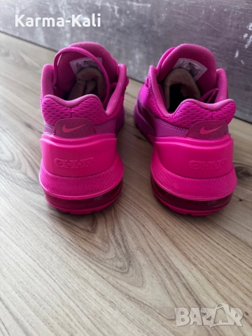 Оригинални маратонки Nike циклама, снимка 5 - Маратонки - 51916552