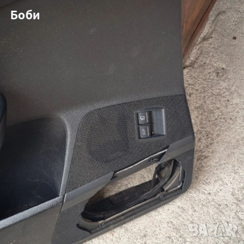 кора за лява врата WV Pasat., снимка 2 - Аксесоари и консумативи - 52152464