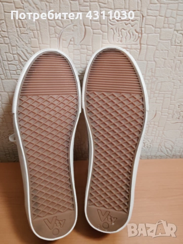 Нови обувки унисекс Victory 42 номер, снимка 8 - Маратонки - 53475101