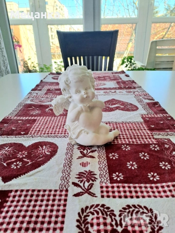 Покривка, възглавничка и тишлайфер, снимка 3 - Възглавници - 53680151