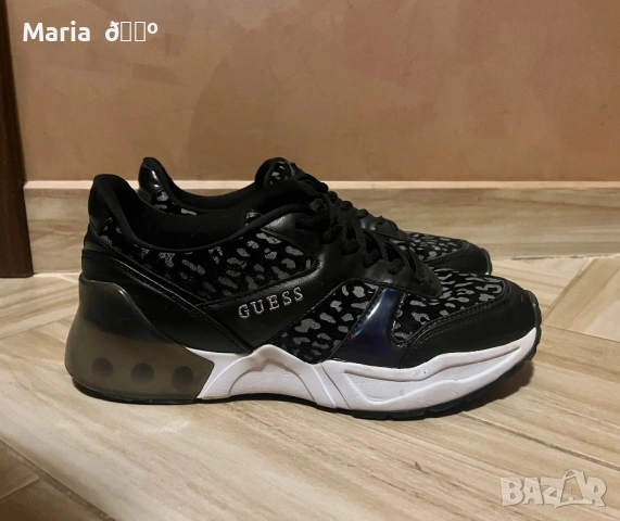 Оригинални сникърси Guess, снимка 5 - Маратонки - 53220631