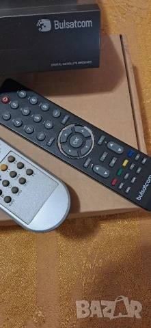 Стари приемници , снимка 17 - Приемници и антени - 50977563