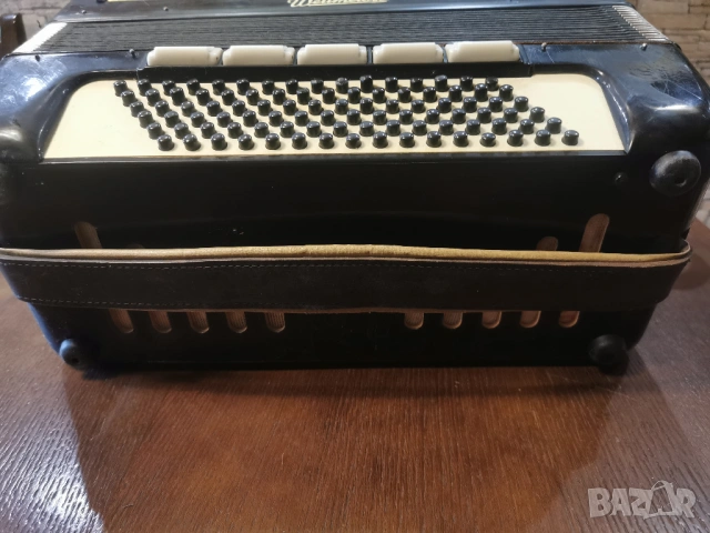 акордеон WELTMEISTER  - 96 БАСА, снимка 7 - Акордеони - 53165288