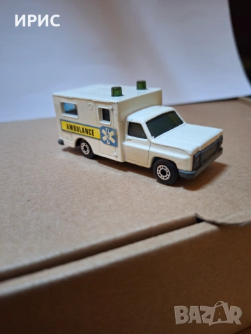 Метална количка линейка, снимка 2 - Колекции - 53828501