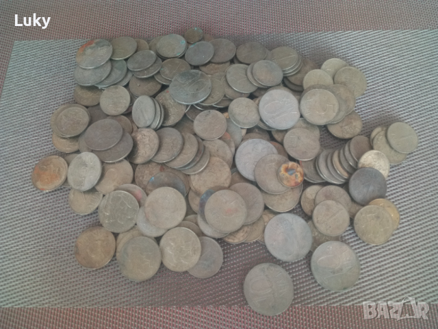 Лот стари монети-левове., снимка 1 - Нумизматика и бонистика - 45031413