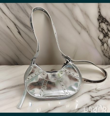 Balenciaga сребриста чанта, снимка 1 - Чанти - 46440993