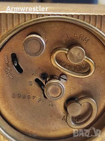 Стар Механичен Швейцарски Часовник Будилник Кожена Кутия, снимка 7 - Антикварни и старинни предмети - 45854372