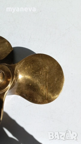 Vintage поставка за химикал във формата на корабна перка (пропелер) . , снимка 4 - Антикварни и старинни предмети - 53816881