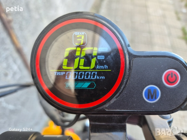 Тротинетка HITWAY H5 800W, 45KM/h, снимка 6 - Друга електроника - 52263833