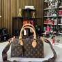 Дамски Чанти LOUIS VUITTON , снимка 3