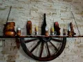 Рафт лампи с автентични реставрирани колела от каруца с ръчно изработени дървени чашки , снимка 10