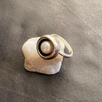 Масивен сребърен пръстен с перла, снимка 3 - Пръстени - 45494400