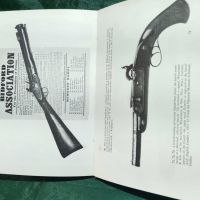 Малък справочник за стари оръжия, снимка 11 - Енциклопедии, справочници - 45211419