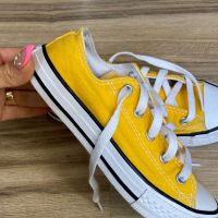 Оригинални жълти юношески кецове Converse ! 33,5 н, снимка 1 - Детски маратонки - 45462337