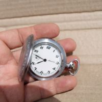 СССР джобен часовник ''Молния'', снимка 1 - Антикварни и старинни предмети - 45623855