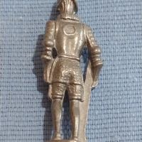 Метална фигура играчка KINDER SURPRISE рицар перфектно състояние за КОЛЕКЦИЯ 27386, снимка 13 - Колекции - 45428557