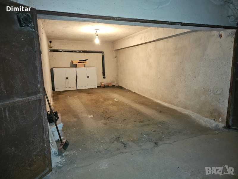 Подземен гараж Изток Чехов, снимка 1