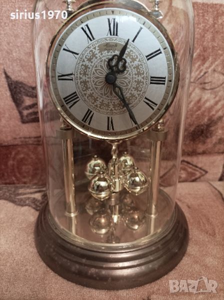 400 дневен кварцов часовник hermle стъклен похлупак, снимка 1