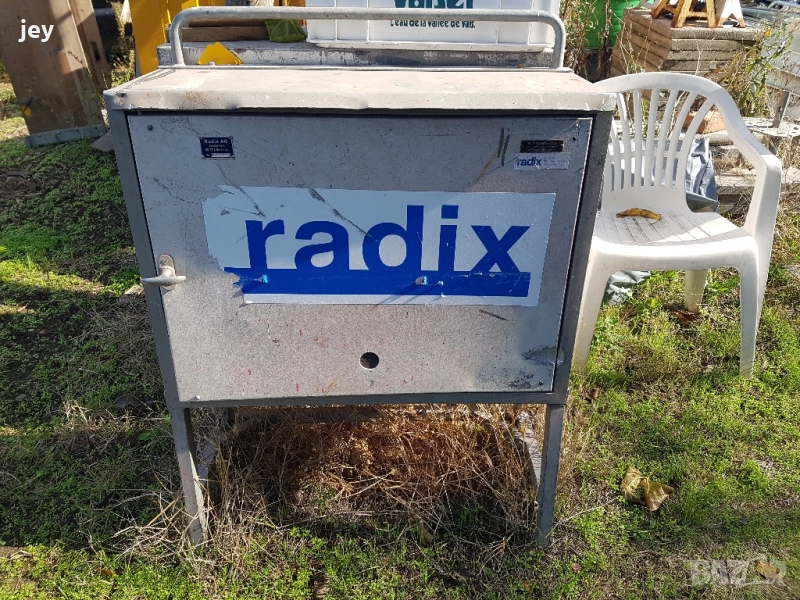 времянка ел табло , снимка 1