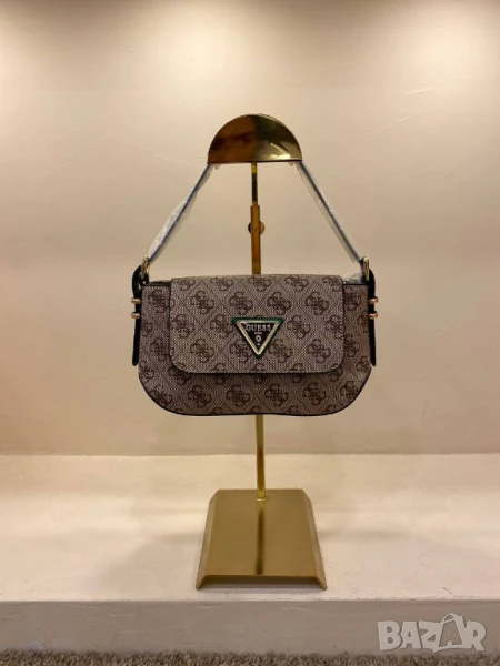чанти guess, снимка 1