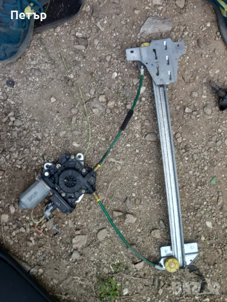 Заден ляв стъклоповдигач Пежо 807 Ситроен Ц8 ланчия федра , снимка 1