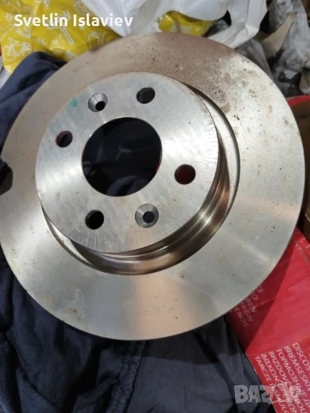 Спирачни дискове за Дачия Логан/Сандеро 2, снимка 1