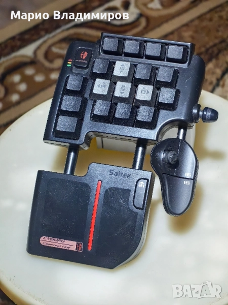 Геймърска клавиатура за една ръка Saitek, снимка 1