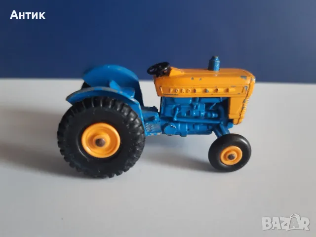 Стара Метална Количка MatchBox Ford Tractor със Ремарке 1967 год., снимка 3 - Колекции - 49275317