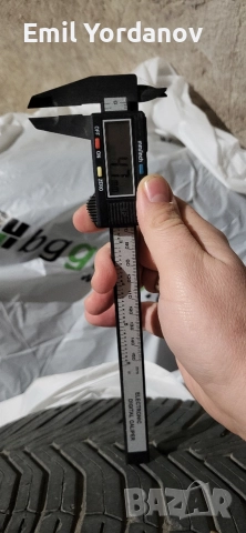 Продавам Комплект Всесезонни Гуми Michelin CrossClimate SUV 225/60R18, снимка 3 - Гуми и джанти - 52713344