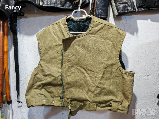 Стара спасителна жилетка