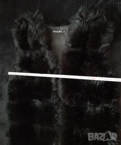 Черен Елек без ръкави с дълъг косъм