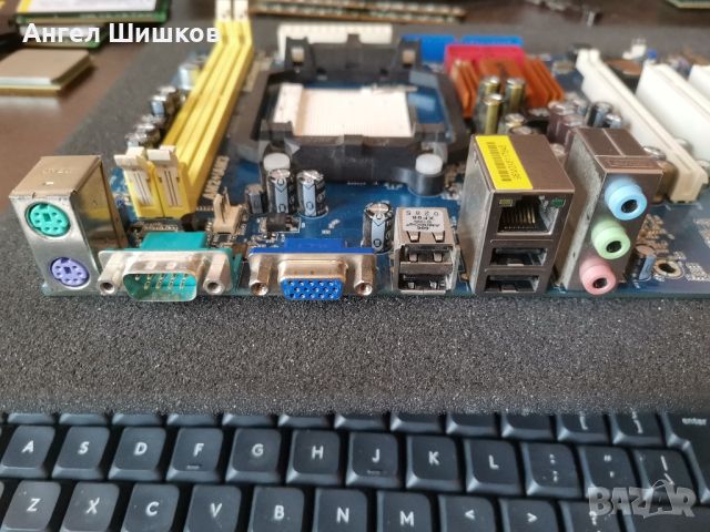 Дънна платка ASRock N68S Socket AM3, снимка 2 - Дънни платки - 24234516